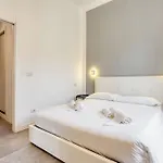 15min To Duomo Modern 1 Bedrm Flat Ac 5g Wifi Apartman Milánó