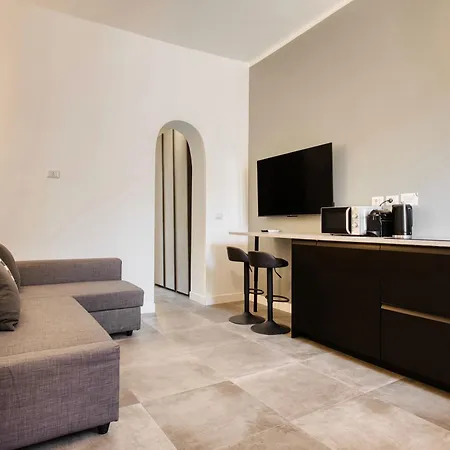 15min To Duomo, Modern 1 Bedrm Flat Ac, 5g Wifi Milano